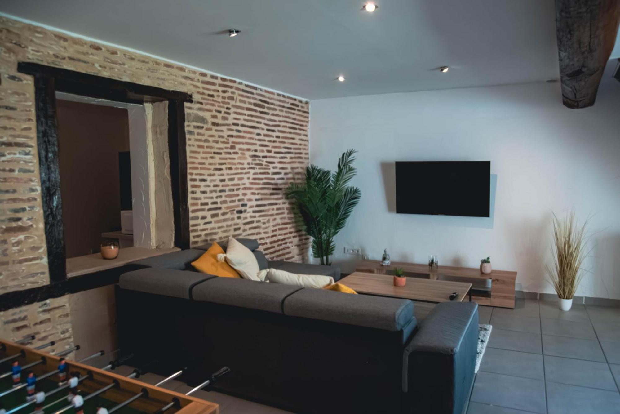 מולאן Maison 6 Personnes, Piscine Privee, Jardin מראה חיצוני תמונה